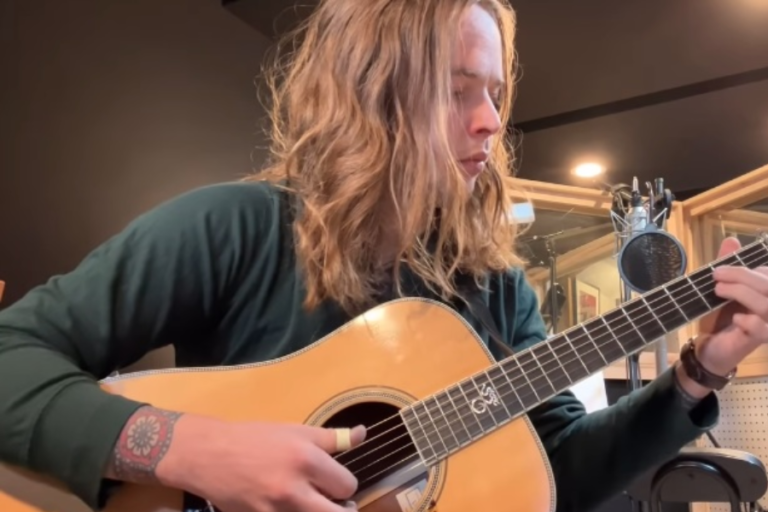 Billy Strings Net Worth, Biography, Career, And Personal Life